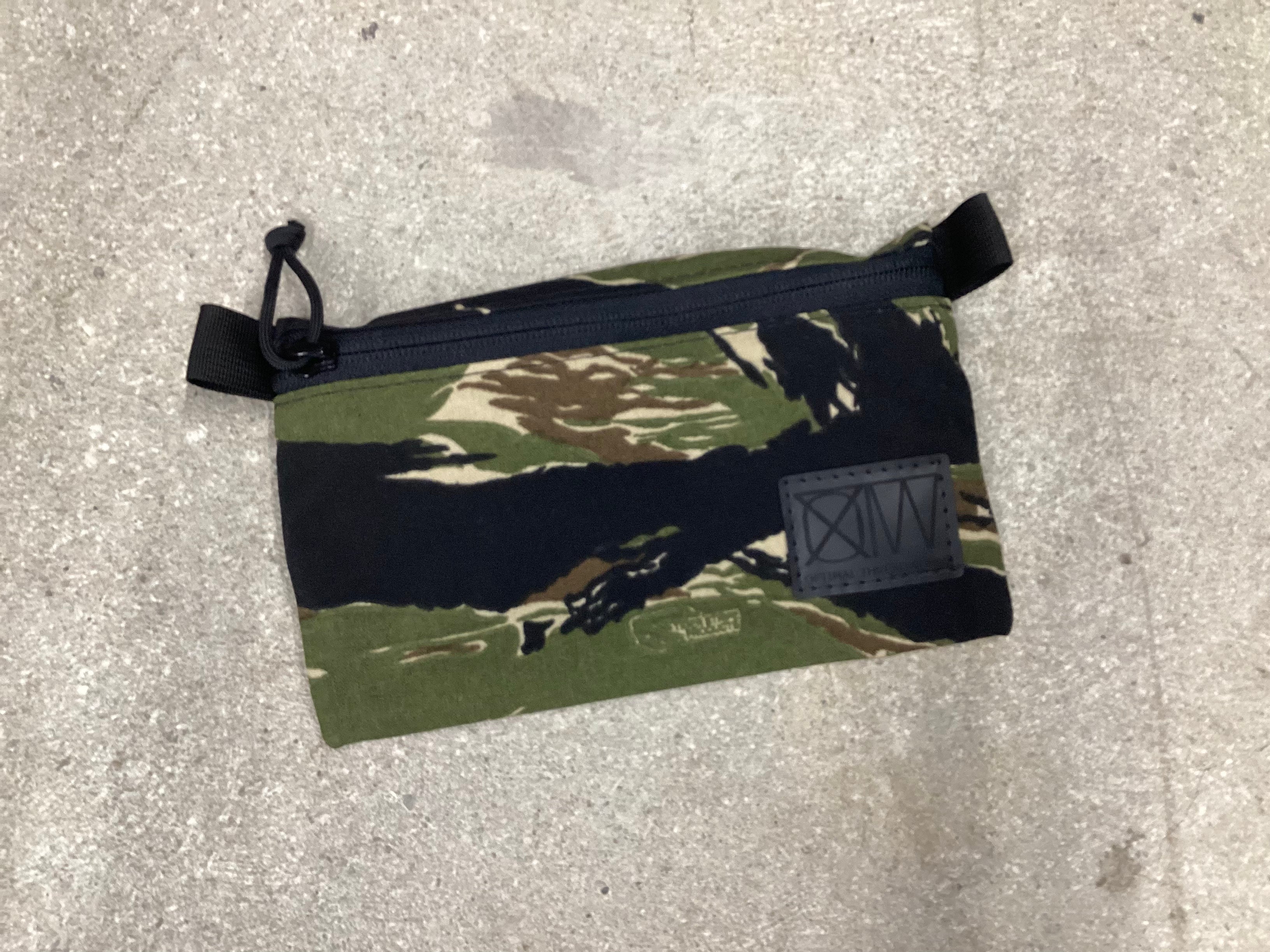 Optimal Threadworks Flat Pouch