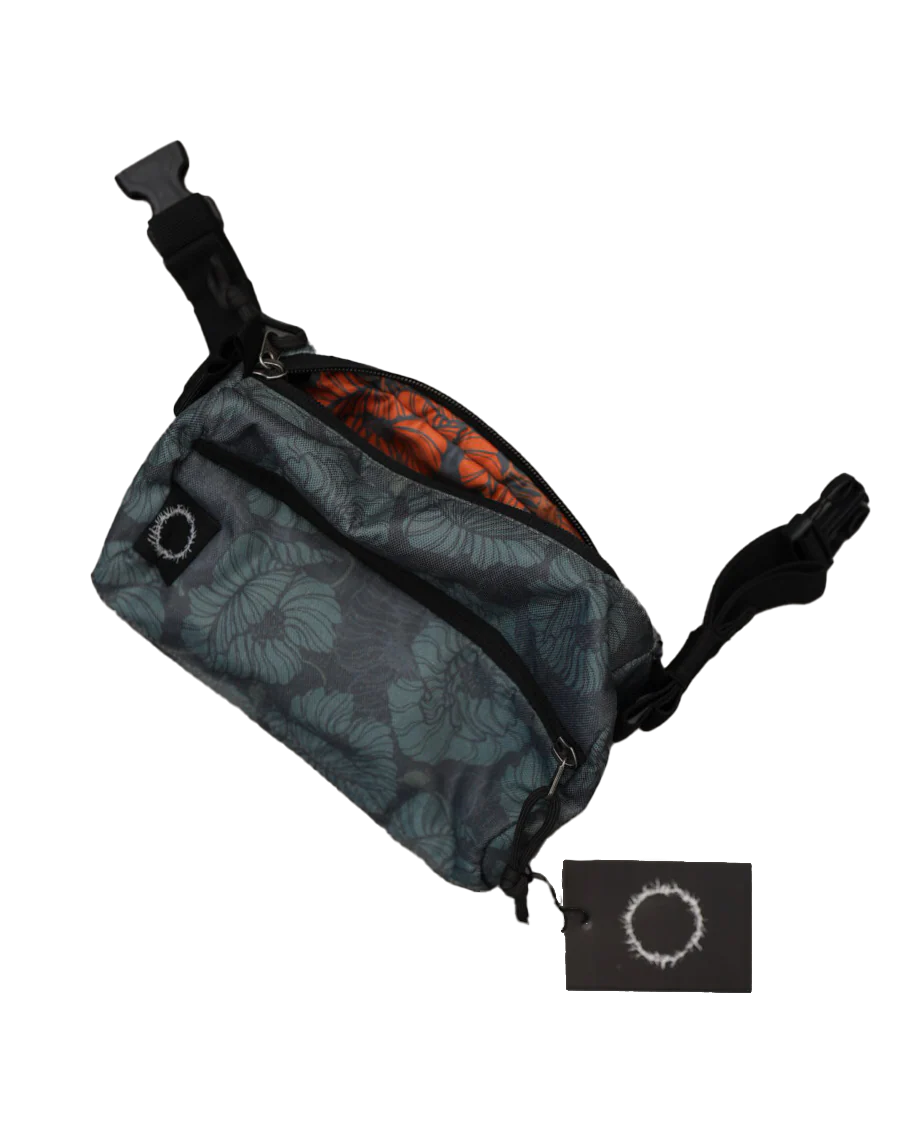 Bad Moon Print Press Classic Poppy Fanny Pack